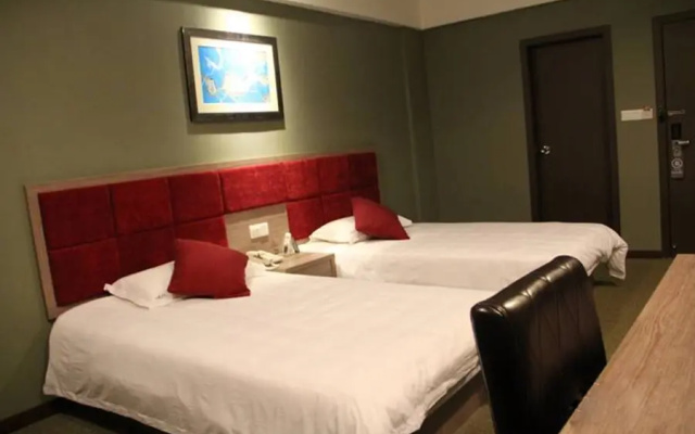 Yangguan 365 Hotel Xianning