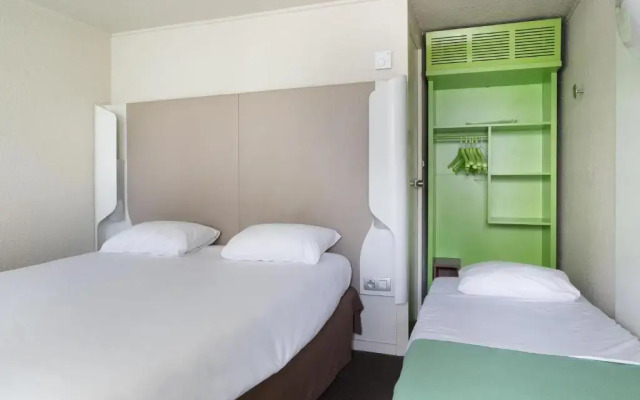 Campanile Morangis Orly Hotel