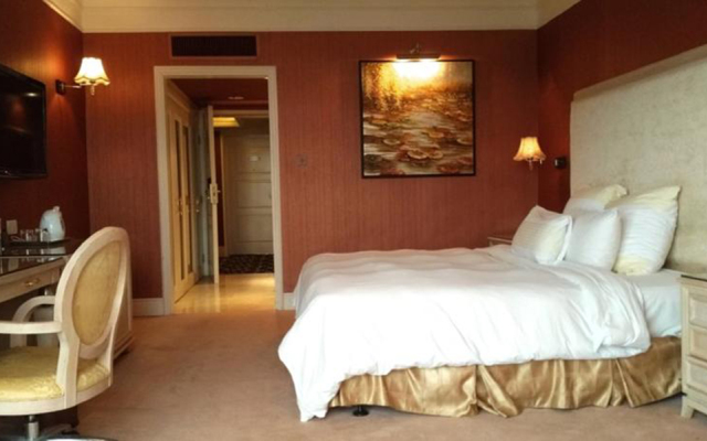 New Century Hotel & Casino