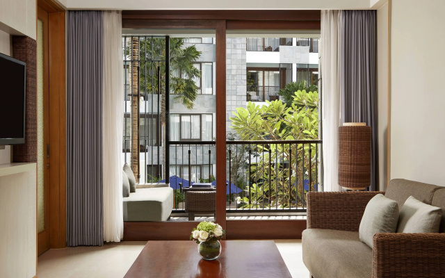 Courtyard By Marriott Bali Seminyak Resort