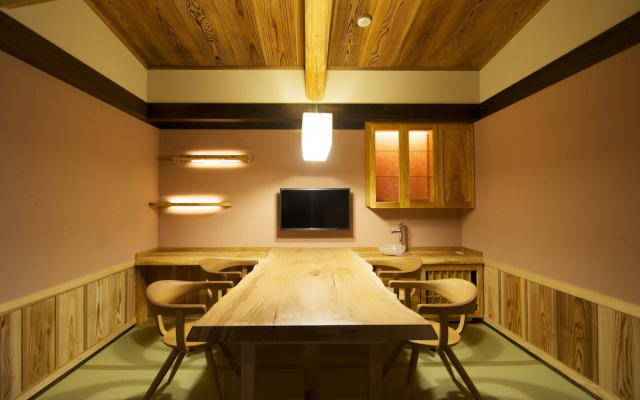 Gora Hanaougi Madoka No Mori Guest house