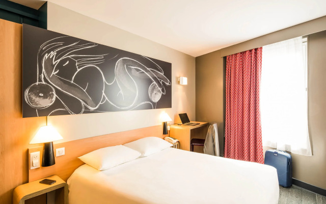 B&B Hotel Orléans Centre Foch