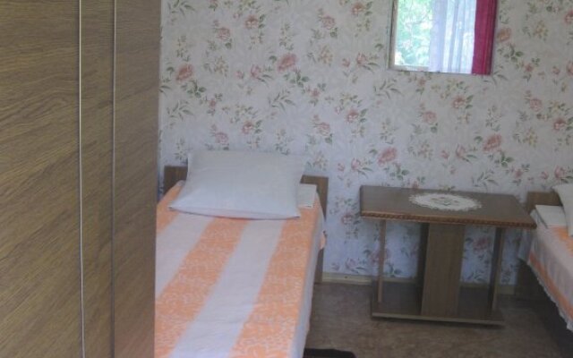 U Vasilyevny Cottage