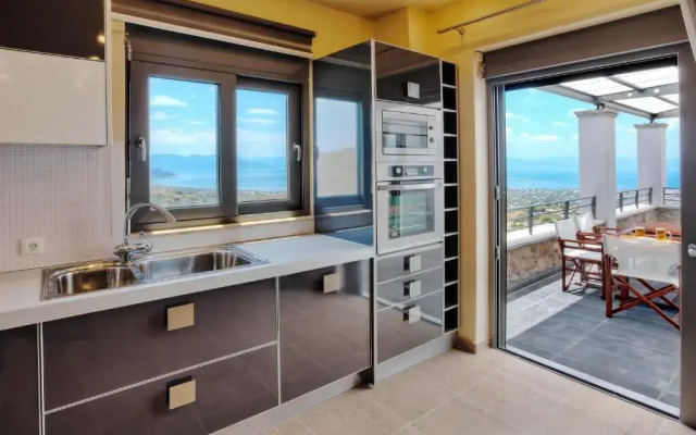 Marini Luxury Apartments and Suites