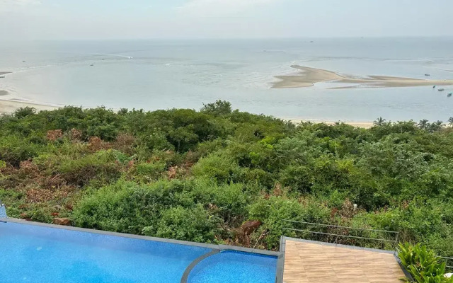 Sea Horizon Resort