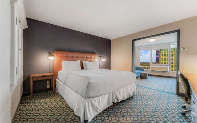 Wyndham Grand Fallsview Hotel