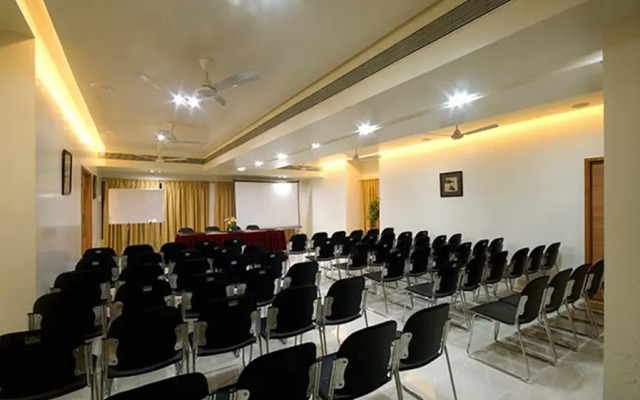 Hotel New Holiday Plaza