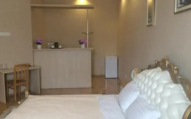 Hotel Doesi