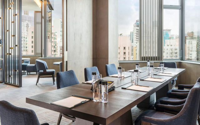 Hyatt Centric Victoria Harbour