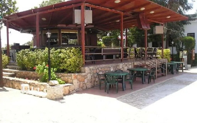 Lysithea Hotel