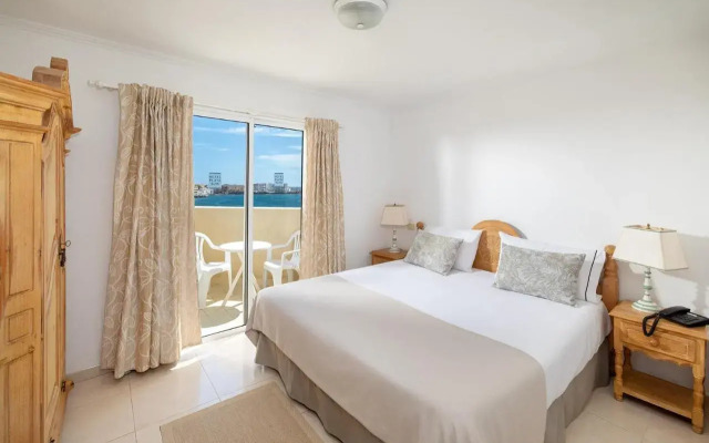 Playa Surf CBbC Hotel