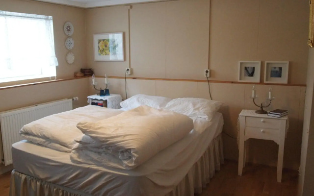 The Little Guesthouse by the Ocean