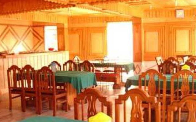 Hotel Arsh International