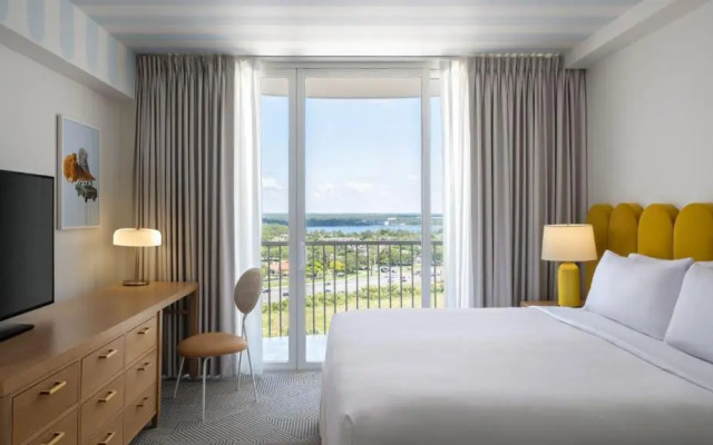 Renaissance Orlando Resort – Disney Springs® Area