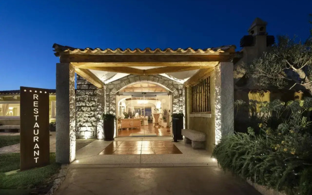 Li Finistreddi Exclusive Country Retreat