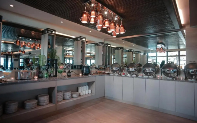 Boracay Mandarin Island Hotel