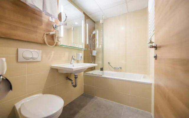 Expo Tower by Mellow Mood Hotels