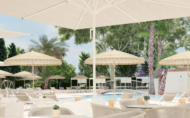 Отель HSM Atlantic Park Hotel