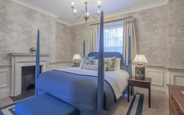 Richmond Hill Hotel