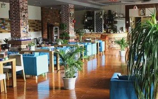 Nyingchi Zhongxing Garden Hotel