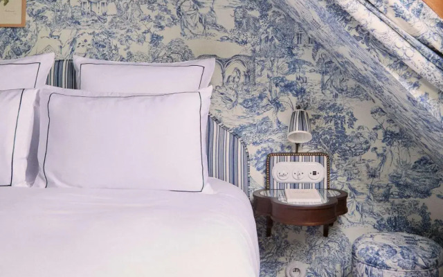 Abbaye des Vaux De Cernay by Paris Society