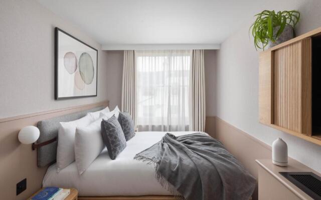 Inhabit Queen's Gardens, a Member of Design Hotels