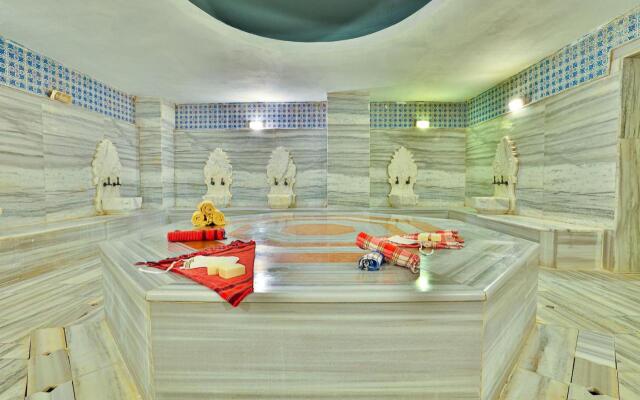 Crystal Aura Beach Resort & Spa – All Inclusive Resort