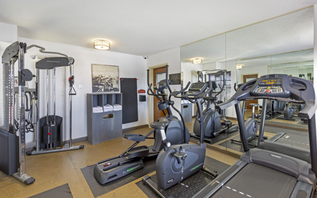 Best Western Plus South Hill Inn