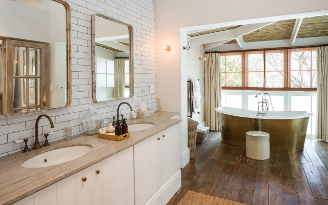 Akademie Street Boutique Hotel