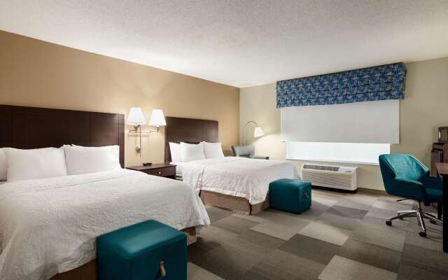 Hampton Inn & Suites Atlanta Airport West/Camp Creek Pkwy