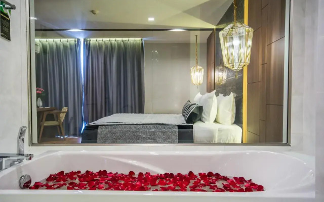 Stay with Nimman Chiang Mai