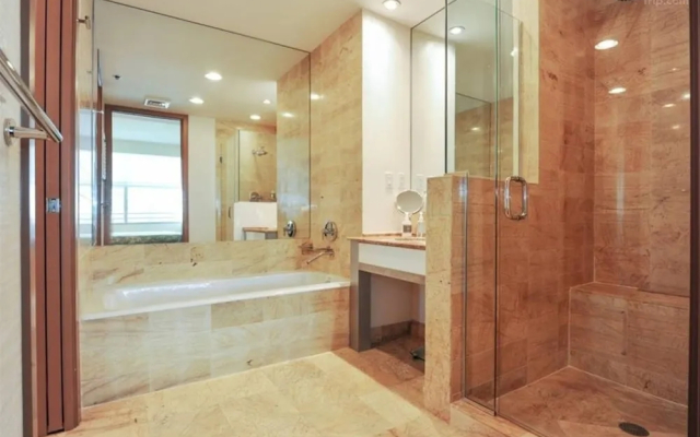 CONRAD 2 Bed APT Brickell-Free Parking