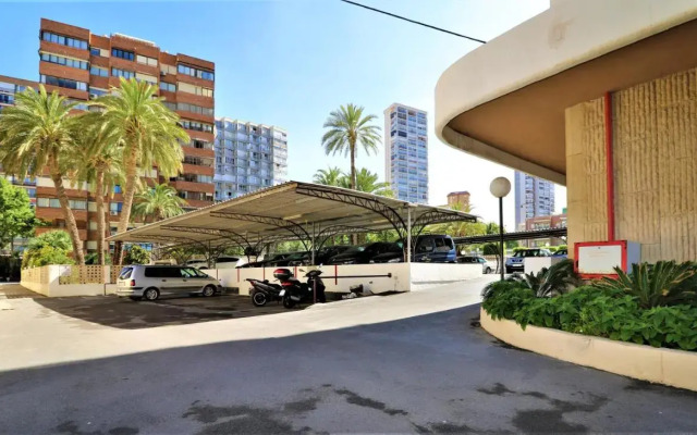 Las Arenas 1-C Apartments