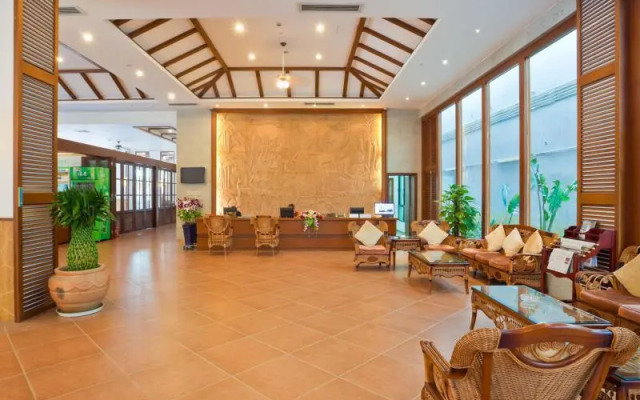 Sanya Baohong Side Tower Hotel