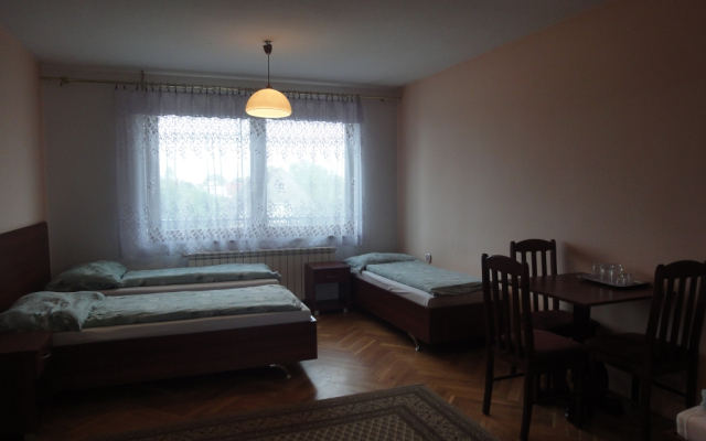 24W Eko Strachocin