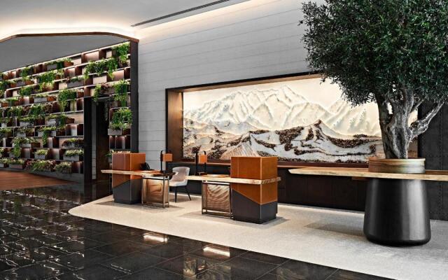 Revier Hotel - Dubai