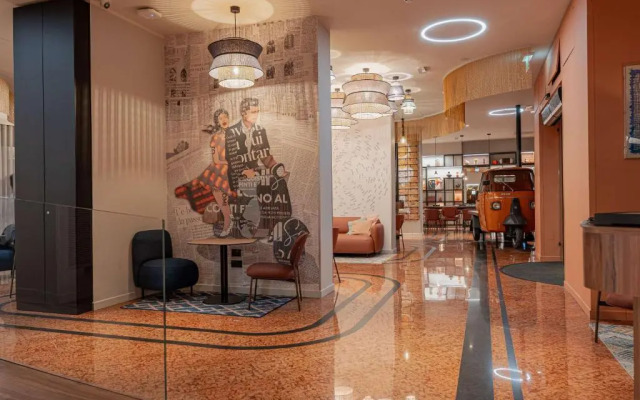 Отель Mercure Bologna Centro