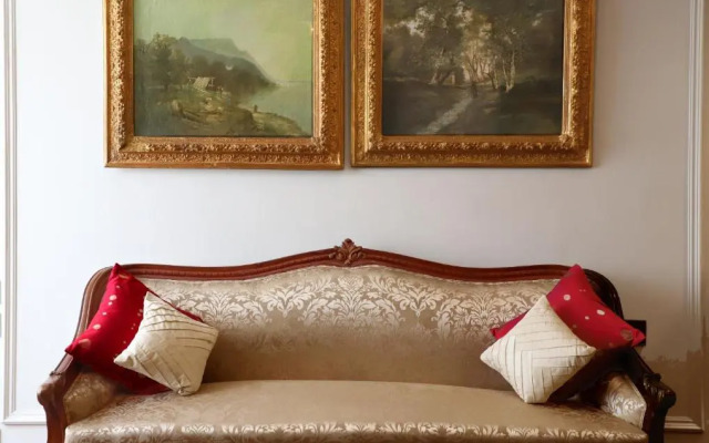 The Ambassador, Mumbai