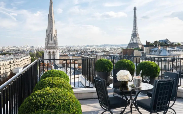 Four Seasons George V Hotel