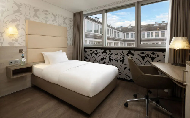 DoubleTree by Hilton Hannover Schweizerhof