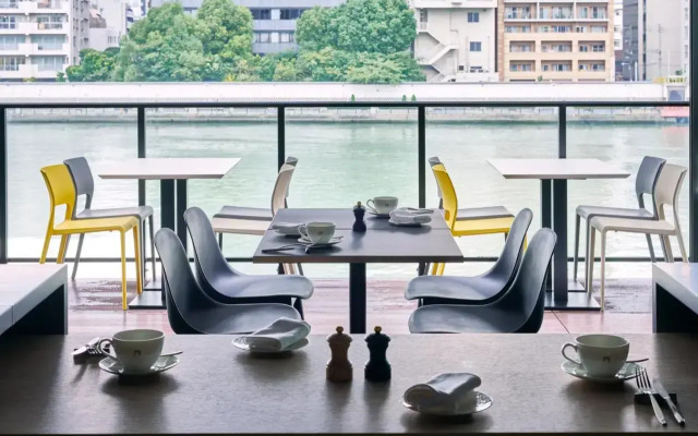 THE GATE HOTEL RYOGOKU by HULIC