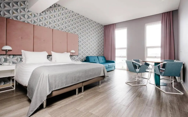ODDSSON Midtown Hotel
