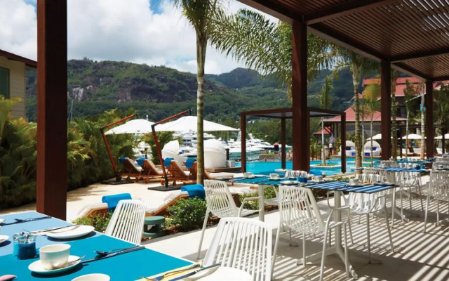 Eden Bleu Hotel