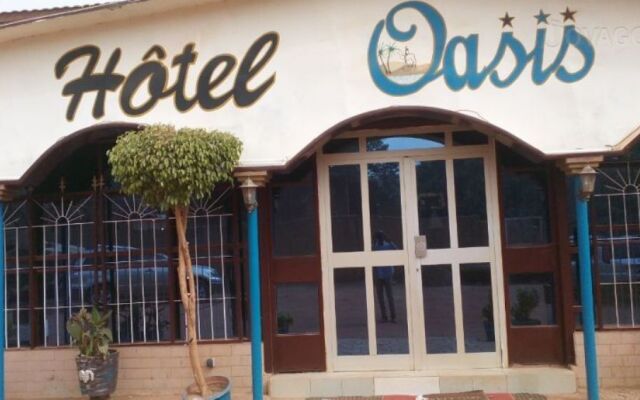 Oasis Hotel