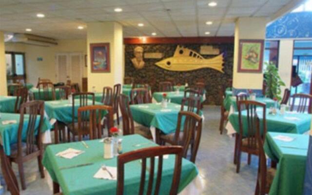 Gran Caribe Sun Beach