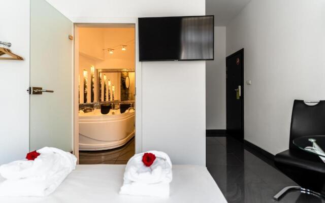 Komorowski Luxury Guest Rooms