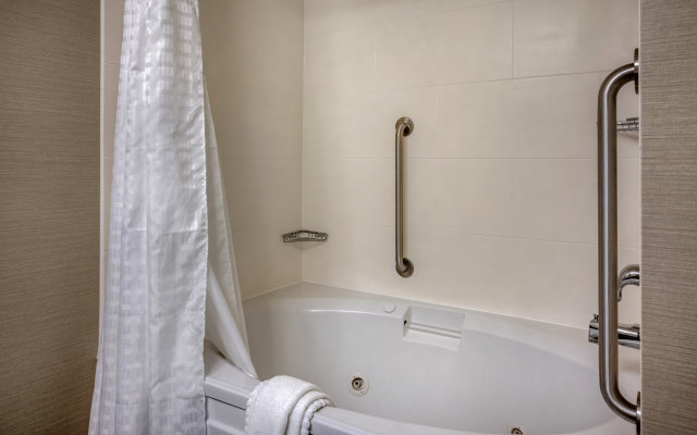 Comfort Suites near Penn State - State College, PA