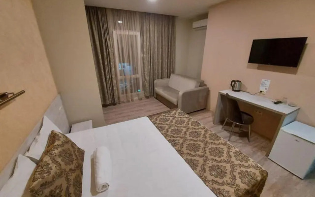 Elio Inn Hotel 