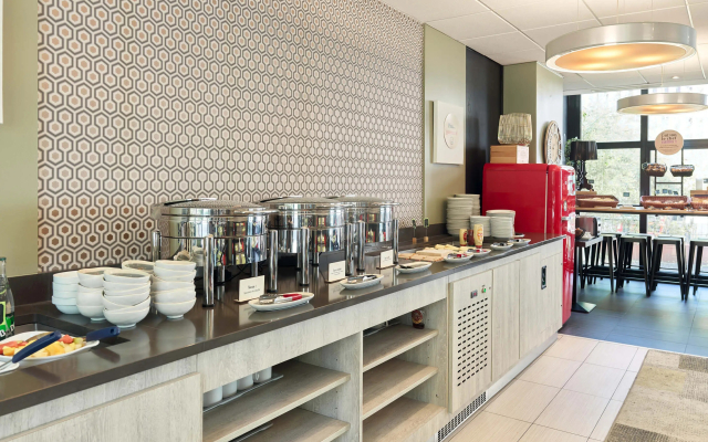 B&B HOTEL Saint-Quentin-en-Yvelines Centre Gare