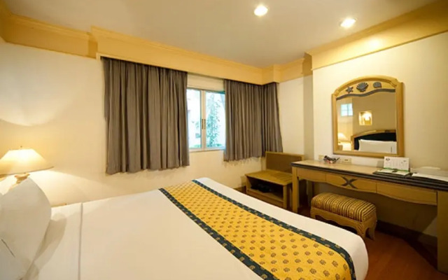 Spring Field Beach Resort